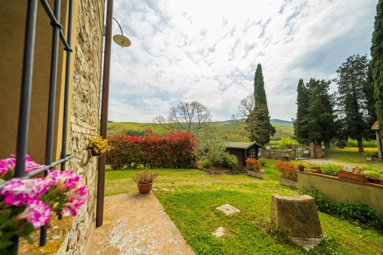Agriturismo Due Ponti Chianni Luaran gambar
